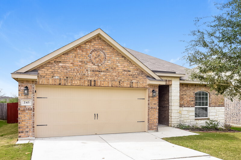 1,830/Mo, 243 Posey Pass New Braunfels, TX 78132 Front View