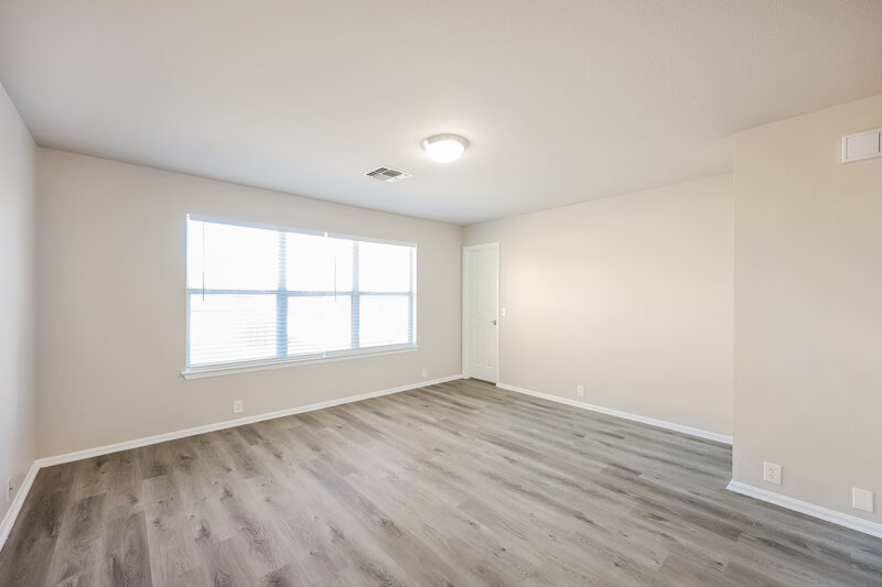 0/Mo, 9475 Mulberry Path San Antonio, TX 78251 Family Room View