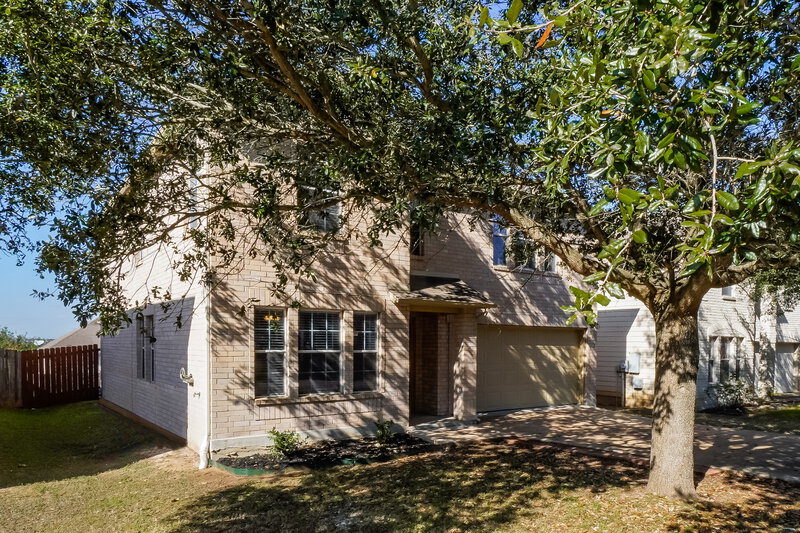 2,155/Mo, 6515 Falcons Hts San Antonio, TX 78233 Front View