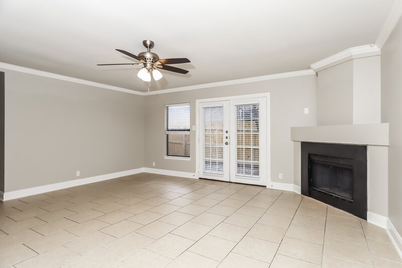 1,580/Mo, 9330 Arden Bnd San Antonio, TX 78250 Family Room View