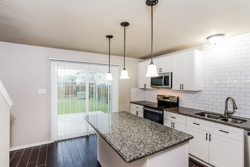 2,070/Mo, 7619 Allendate Peak San Antonio, TX 78254 Kitchen View 2