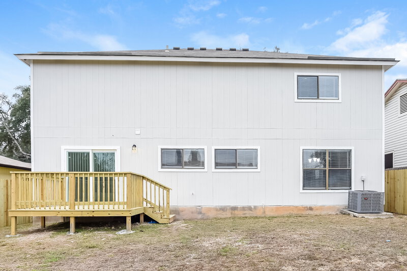 2,170/Mo, 12838 Hunting Bear San Antonio, TX 78249 Rear View