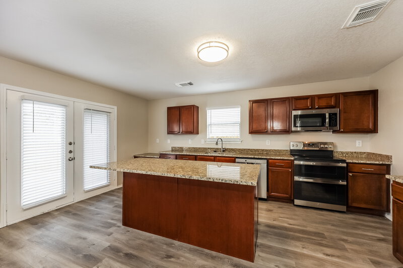 2,165/Mo, 10227 Tiger Bay San Antonio, TX 78251 Kitchen View 2