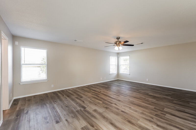 2,165/Mo, 10227 Tiger Bay San Antonio, TX 78251 Main Bedroom View