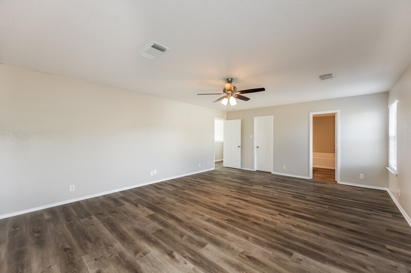 2,165/Mo, 10227 Tiger Bay San Antonio, TX 78251 Main Bedroom View 2