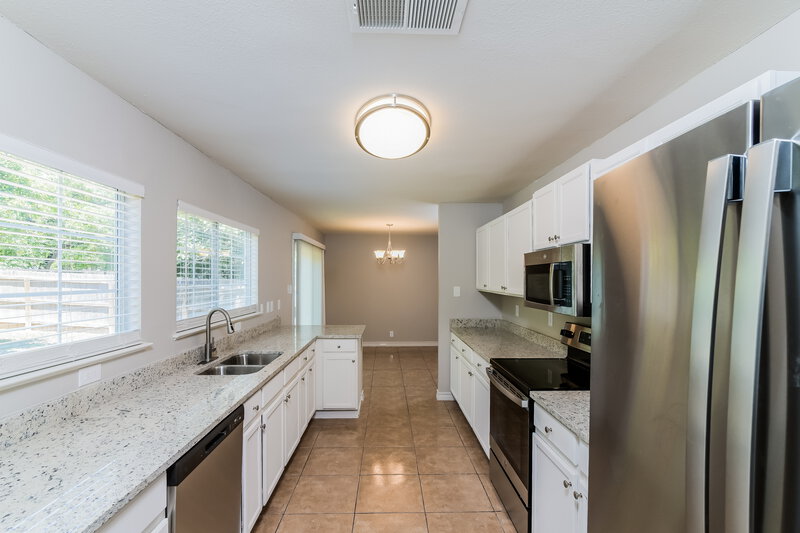 2,145/Mo, 7023 Western Skies San Antonio, TX 78240 Kitchen View