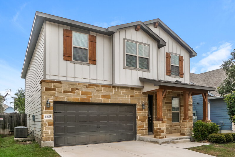 2,170/Mo, 11655 Bakersfield Pass San Antonio, TX 78245 Front View