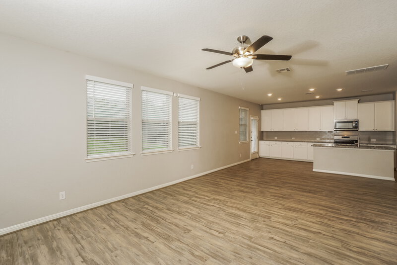 2,170/Mo, 11655 Bakersfield Pass San Antonio, TX 78245 Living Room View 2