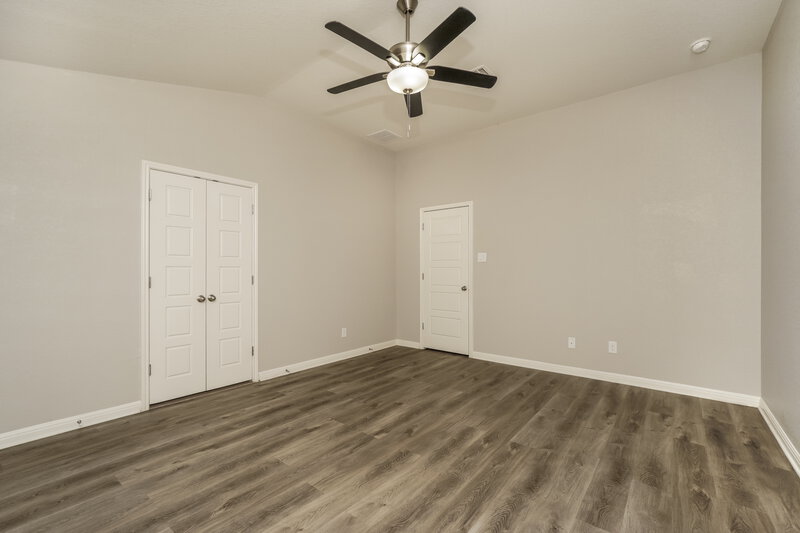 2,170/Mo, 11655 Bakersfield Pass San Antonio, TX 78245 Main Bedroom View 2