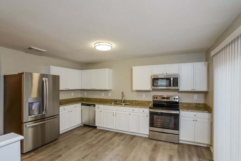 1,615/Mo, 11319 Bronze Sand San Antonio, TX 78253 Kitchen View