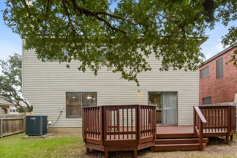 1,615/Mo, 11319 Bronze Sand San Antonio, TX 78253 Rear View