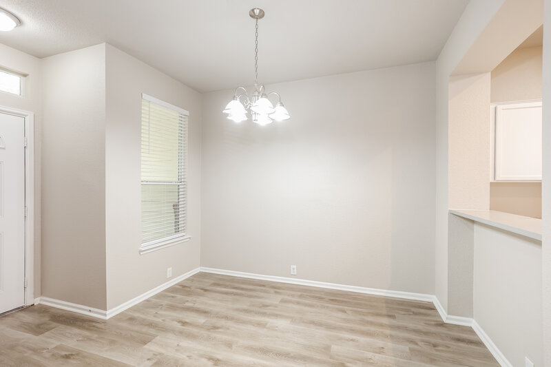 1,775/Mo, 13508 Bristow Dawn San Antonio, TX 78217 Dining Room View 2