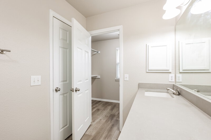 1,775/Mo, 13508 Bristow Dawn San Antonio, TX 78217 Main Bedroom View 3