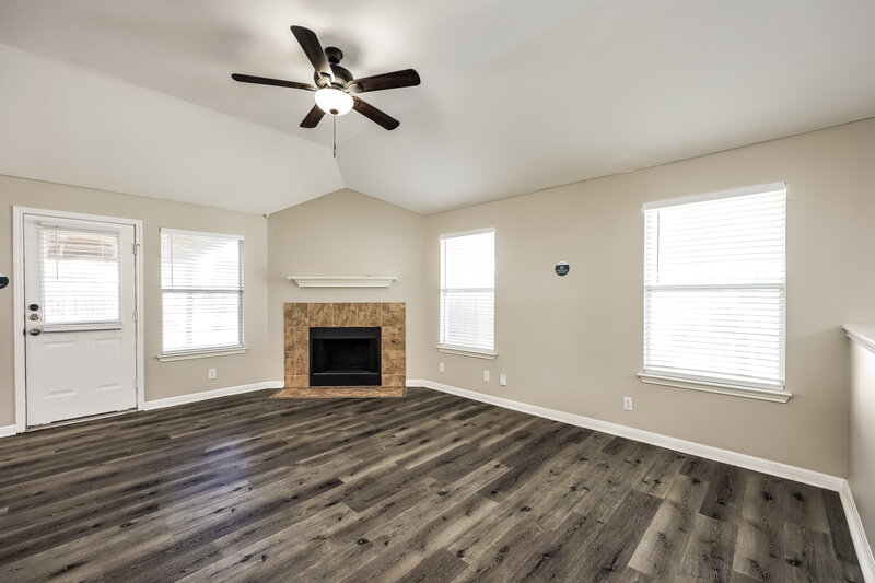 1,670/Mo, 8443 Rita Blanca St Converse, TX 78109 Living Room View 2