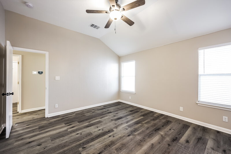 1,670/Mo, 8443 Rita Blanca St Converse, TX 78109 Main Bedroom View 2