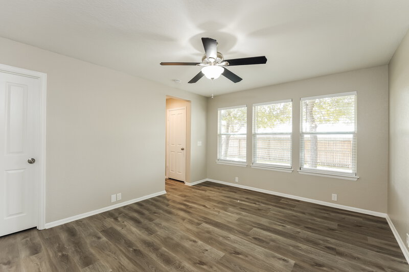 2,030/Mo, 3411 Maguey Trl San Antonio, TX 78245 Main Bedroom View