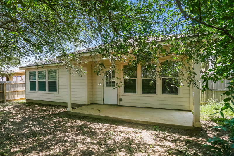1,830/Mo, 3411 Maguey Trl San Antonio, TX 78245 Rear View