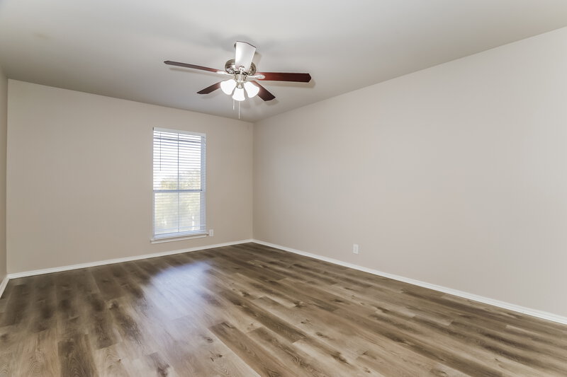 2,150/Mo, 326 Silver Bit San Antonio, TX 78227 Main Bedroom View