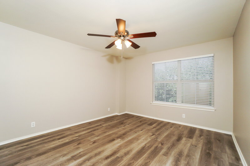 1,820/Mo, 326 Silver Bit San Antonio, TX 78227 Bedroom View 3