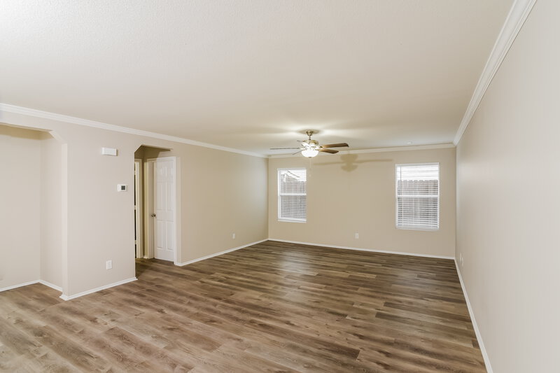 1,955/Mo, 9946 Kent Frst San Antonio, TX 78254 Living Room View