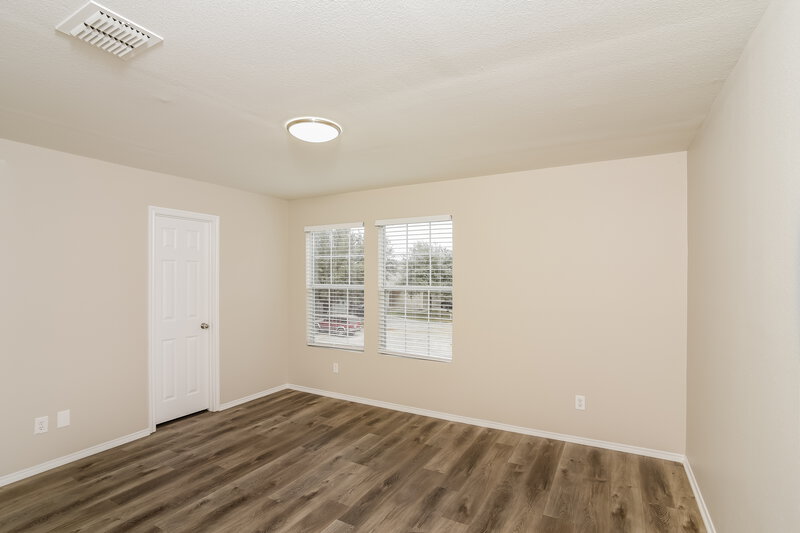 1,955/Mo, 9946 Kent Frst San Antonio, TX 78254 Bedroom View 2