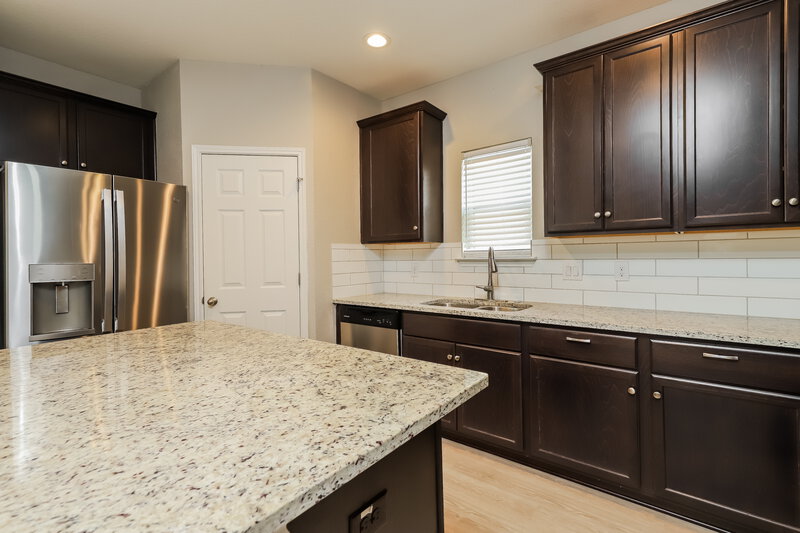 2,035/Mo, 319 Krieghoff Way New Braunfels, TX 78130 Kitchen View 2