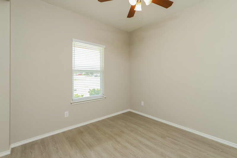 2,035/Mo, 319 Krieghoff Way New Braunfels, TX 78130 Bedroom View 4