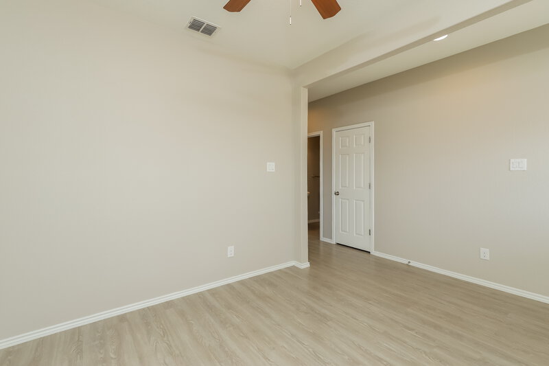 2,035/Mo, 319 Krieghoff Way New Braunfels, TX 78130 Bedroom View 5