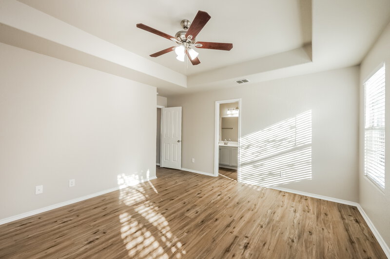 1,875/Mo, 8634 Laguna Rio San Antonio, TX 78251 Main Bedroom View 2