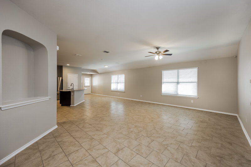 2,145/Mo, 12027 Sapphire Riv San Antonio, TX 78245 Living Room View