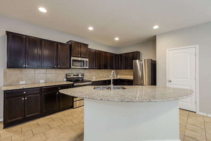 2,145/Mo, 12027 Sapphire Riv San Antonio, TX 78245 Kitchen View