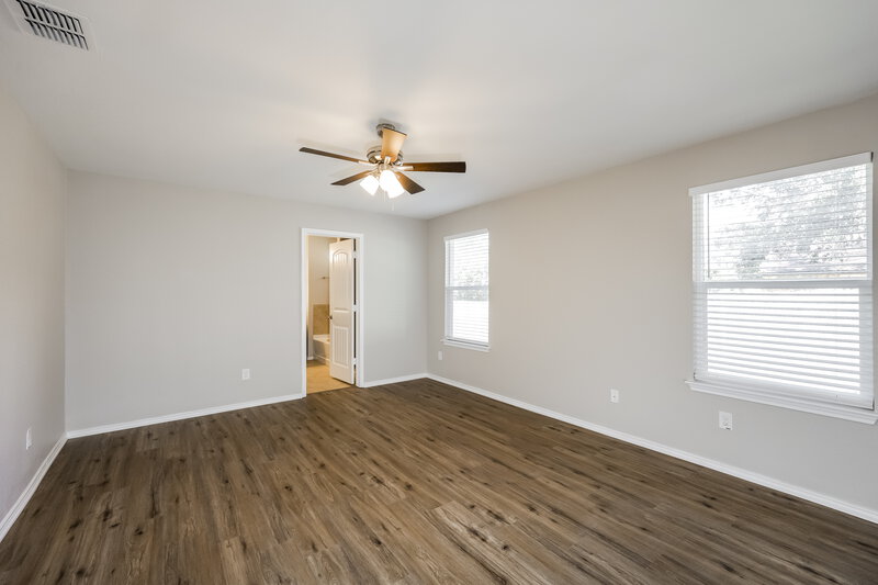 2,145/Mo, 12027 Sapphire Riv San Antonio, TX 78245 Main Bedroom View