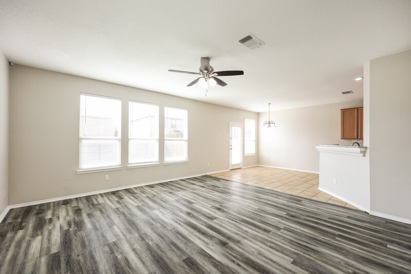 1,440/Mo, 4530 Wrangler Run San Antonio, TX 78223 Living Room View