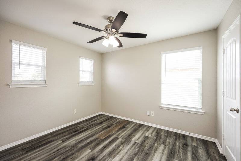 1,440/Mo, 4530 Wrangler Run San Antonio, TX 78223 Living Room View 2