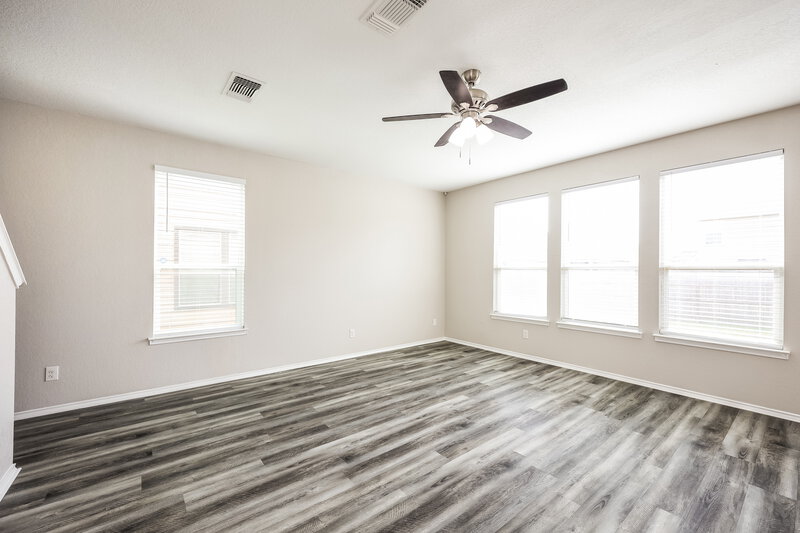 1,440/Mo, 4530 Wrangler Run San Antonio, TX 78223 Living Room View 3