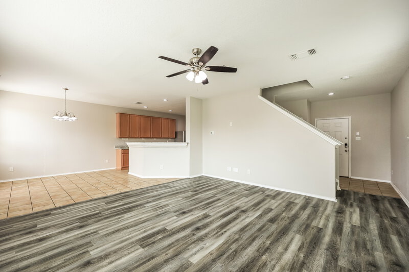 1,440/Mo, 4530 Wrangler Run San Antonio, TX 78223 Living Room View 4