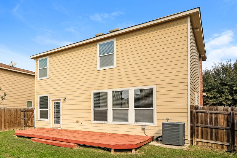 1,440/Mo, 4530 Wrangler Run San Antonio, TX 78223 Rear View