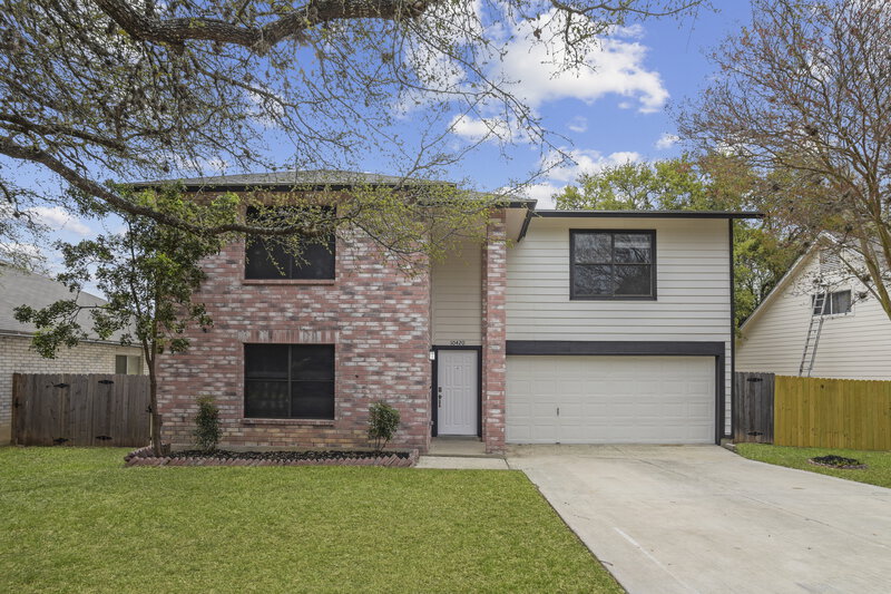 2,315/Mo, 10420 Arbor Blf San Antonio, TX 78240 External View