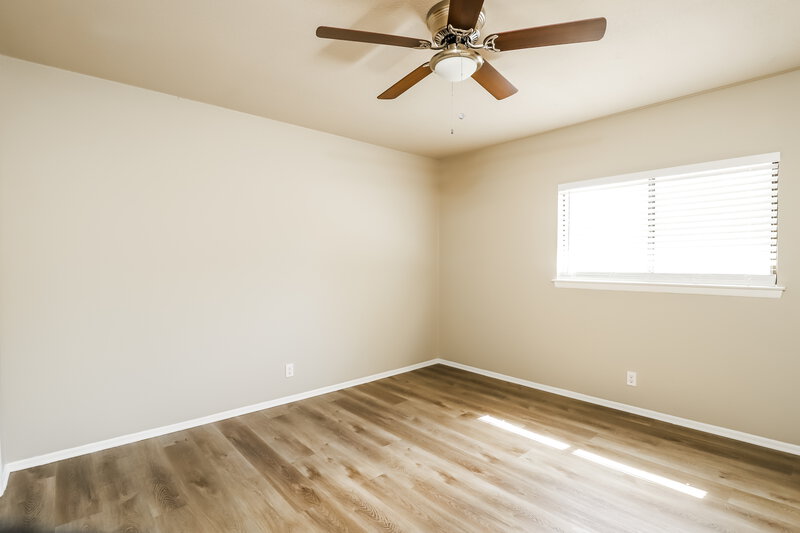 2,315/Mo, 10420 Arbor Blf San Antonio, TX 78240 Main Bedroom View