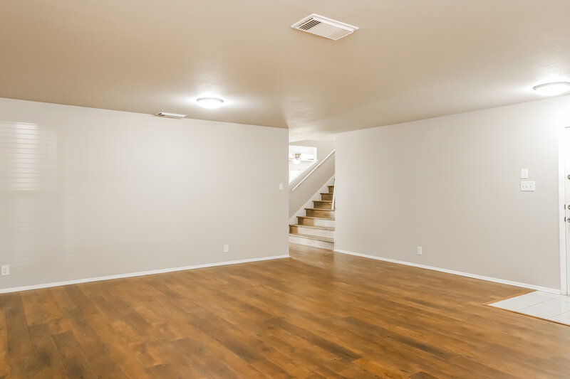 2,315/Mo, 10420 Arbor Blf San Antonio, TX 78240 Living Room View 3