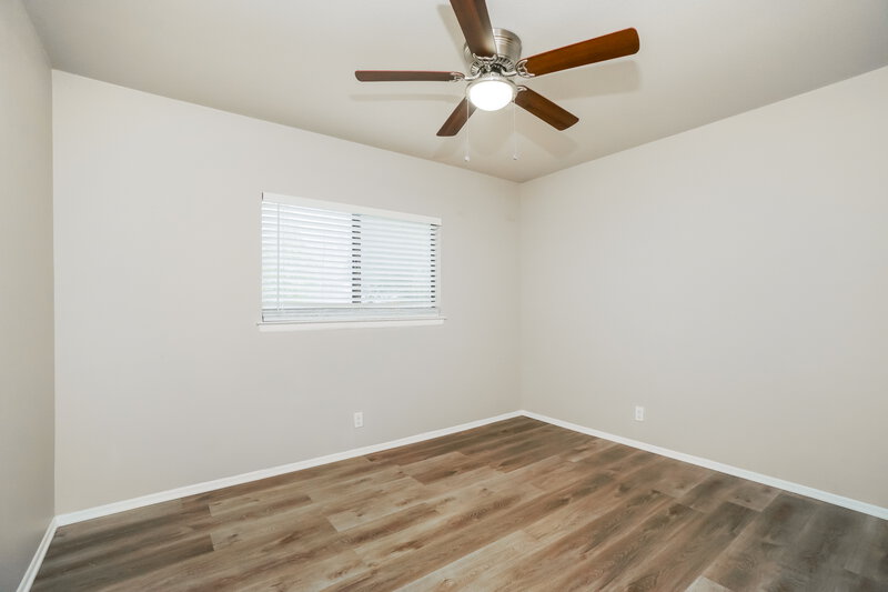 2,180/Mo, 10420 Arbor Blf San Antonio, TX 78240 Bedroom View 2