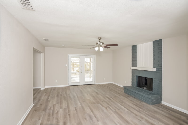 1,945/Mo, 3503 Ridge Knoll St, San Antonio, TX 78247 Living Room View