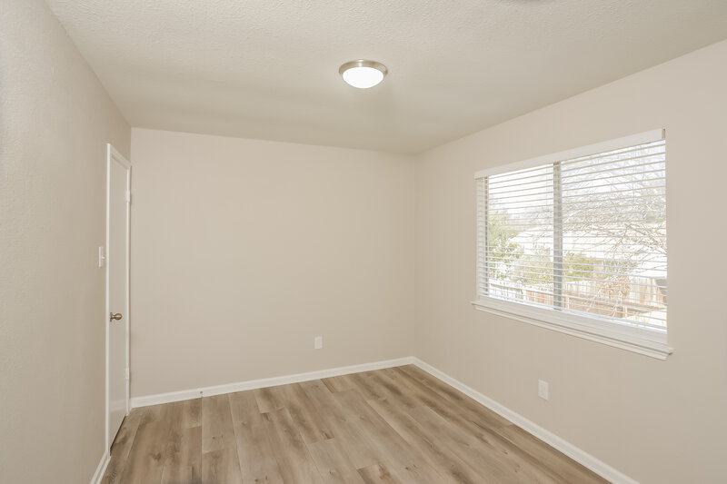 1,945/Mo, 3503 Ridge Knoll St, San Antonio, TX 78247 Bedroom View