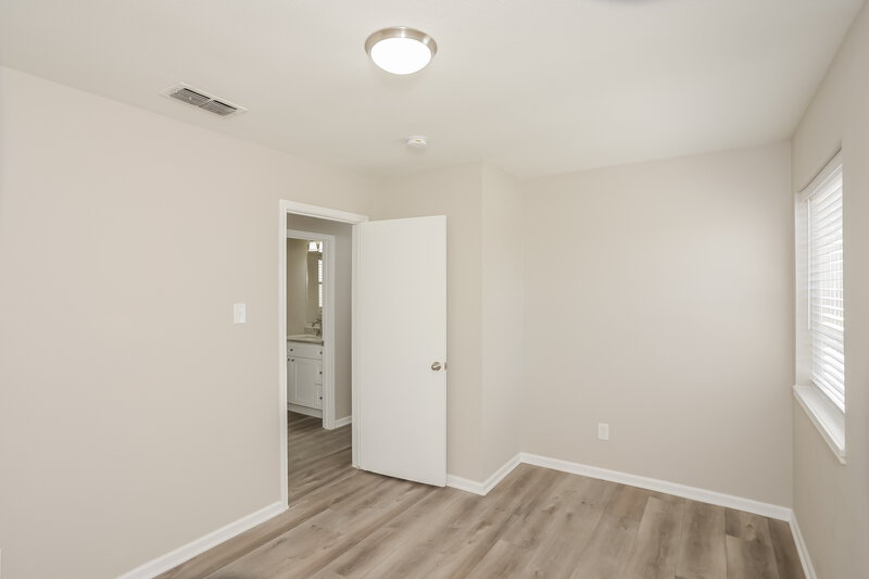 1,945/Mo, 3503 Ridge Knoll St, San Antonio, TX 78247 Bedroom View 3