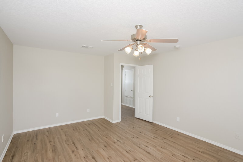 2,115/Mo, 10310 Sun Ml San Antonio, TX 78254 Main Bedroom View 2