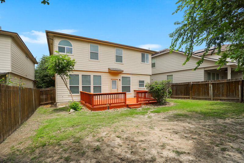 2,045/Mo, 10310 Sun Ml San Antonio, TX 78254 Rear View