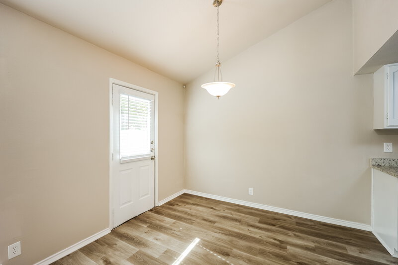 1,810/Mo, 4614 Wetz Dr San Antonio, TX 78217 Dining Room View