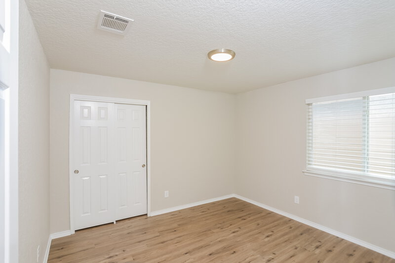 1,590/Mo, 12123 Patton Point San Antonio, TX 78254 Bedroom View 3