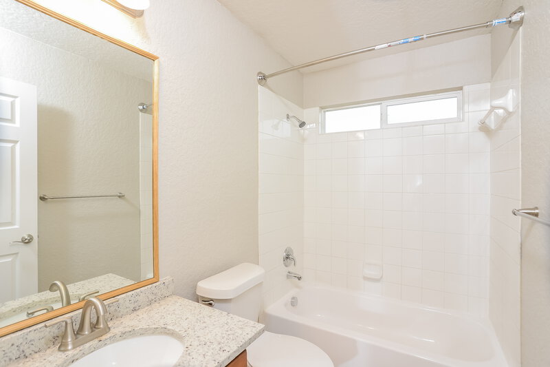 1,590/Mo, 12123 Patton Point San Antonio, TX 78254 Bathroom View