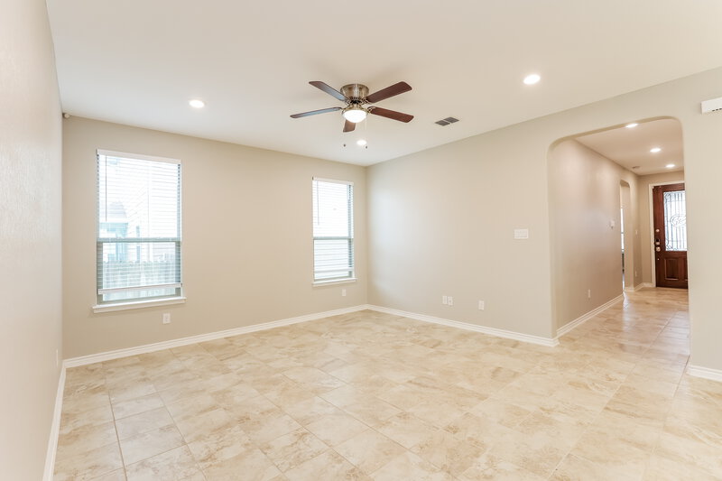 1,805/Mo, 6447 Wind Cyn San Antonio, TX 78239 Living Room View 2